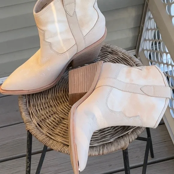 Dolce Vita Nashe Bootie Women’s Size 8 - Picture 3 of 8